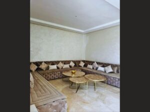 Salon spacieux et meublé dans une villa de luxe à Marrakech